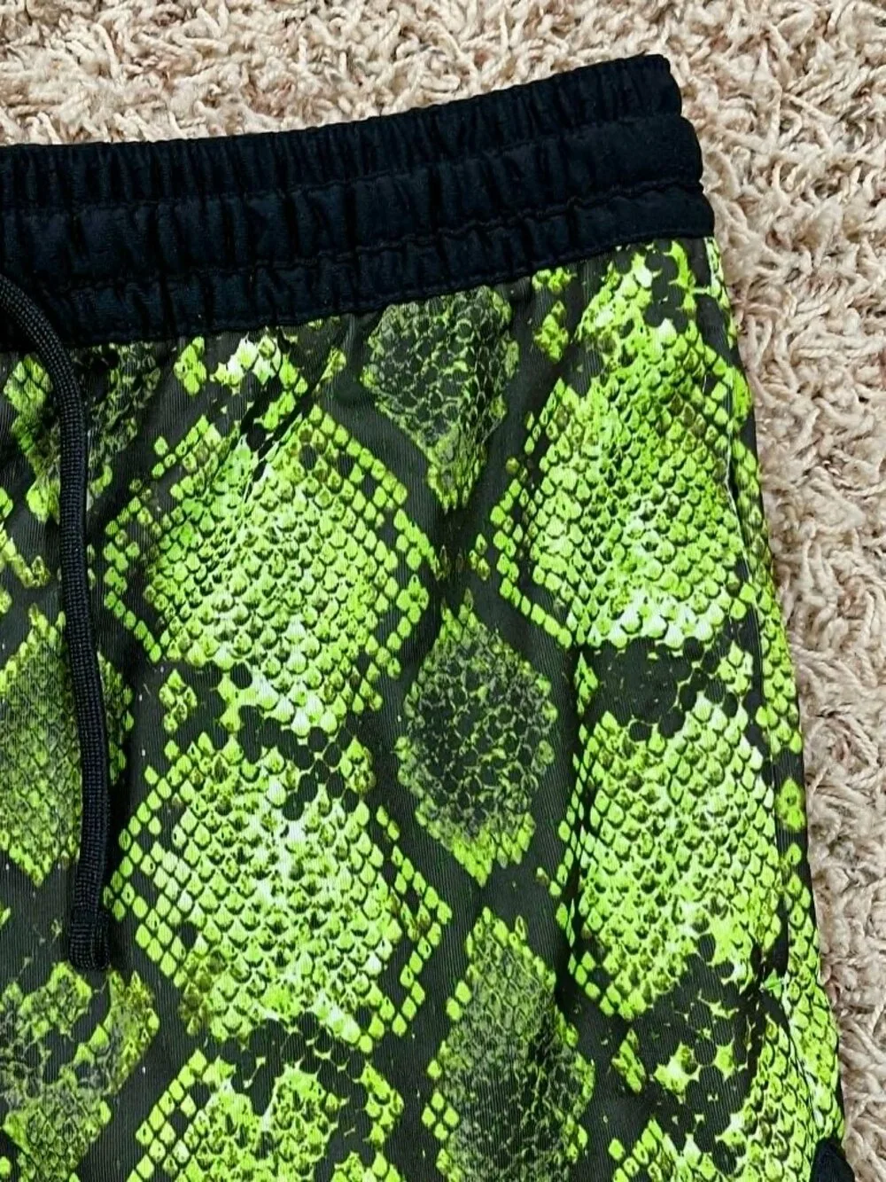 Jordan Sport Men's Dri-FIT Mesh Diamond Shorts Electric Green HF9907-358, Size L